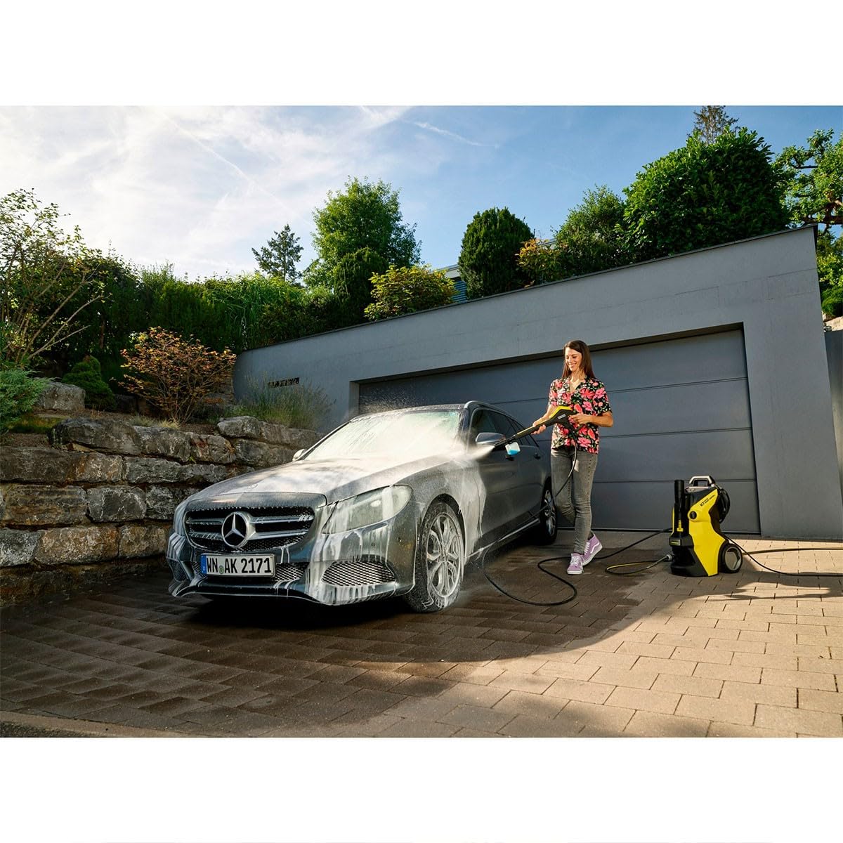 Kärcher K7 Premium Smart Control Home – Hidrolimpiadora de Alta Presión 180 Bar, 600 l/h, 60 m²/h, Filtro de Agua, 17,9 kg, Pistola y Manguera, Lanza Multi Jet, Control App